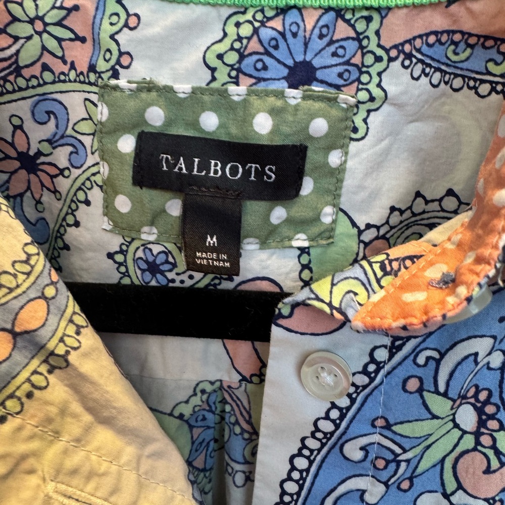 ** Sold ** Talbots women’s cotton  Multicolor Paisley button front shirt size M - Picture 5 of 6